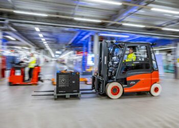 bmw-將在雷根斯堡工廠推氫動力物流車隊-2030-年全面轉型