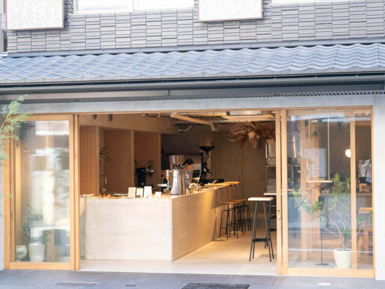 日本咖啡廳|麥當勞鬆餅漢堡不用等國家!京都跑咖日常 連日本人都喜愛6間咖啡廳 日本咖啡廳|麥當勞鬆餅漢堡不用等的國家!京都跑咖日常!連日本人都喜愛的6間咖啡廳