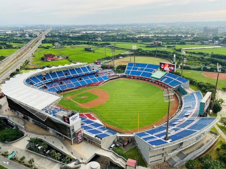 棒球狂熱!盤點全台七大球場宅「統一獅、台鋼雄鷹」主場威 最高漲近2成 棒球狂熱!盤點全台七大球場宅「統一獅、台鋼雄鷹」主場威-最高漲近2成