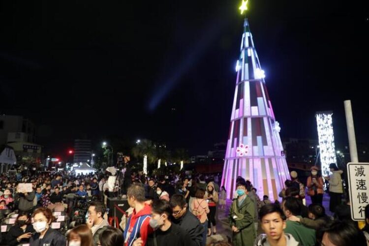 2024河樂廣場聖誕節點燈儀式串起溫馨冬季盛宴 2024河樂廣場聖誕節點燈儀式串起溫馨冬季盛宴