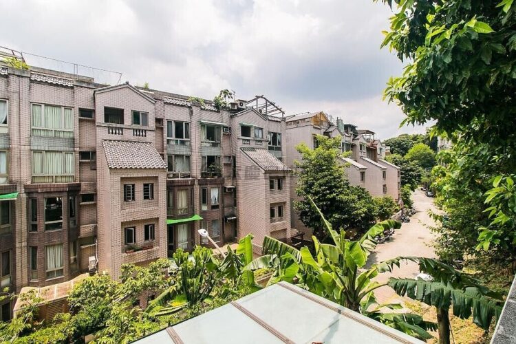 無敵夜景價格超甜!新北2字頭「套房~4房都有」 房仲曝社區都住這些人 無敵夜景價格超甜!新北2字頭「套房~4房都有」-房仲曝社區都住這些人