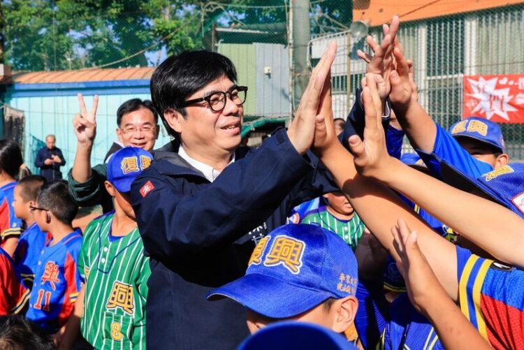 唯二滿意度破六成:台中盧秀燕、高雄陳其邁領跑六都市長滿意度 唯二滿意度破六成:台中盧秀燕、高雄陳其邁領跑六都市長滿意度