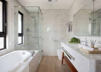 乾溼分離廁所飄臭味？-關鍵「3杯水」成救贖