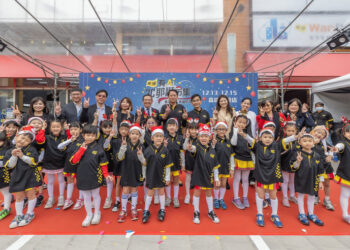 燦坤3c家電歡樂聖誕跨年購物節開跑-全台唯一ai主題耶誕市集-12/13~12/15高雄華榮店盛大登場！