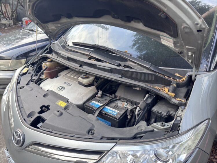自動擋汽車電池遇到沒電何解?教你快速解套,免叫拖車省大錢 自動擋汽車電池遇到沒電何解?教你快速解套,免叫拖車省大錢