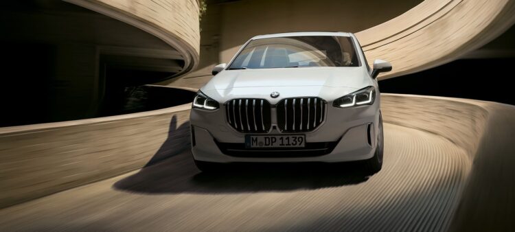BMW 2 Series 逆襲登頂!11月奪進口豪華轎車銷售冠軍 bmw-2-series-逆襲登頂!11月奪進口豪華轎車銷售冠軍