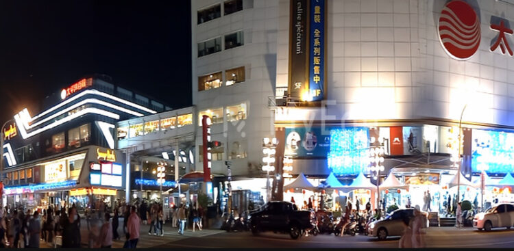 屏東地王在這裡—屏東太平洋百貨! 屏東地王在這裡—屏東太平洋百貨!