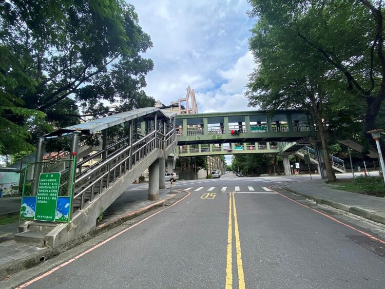 新北長壽陸橋要拆了!「這4天」夜間封路 預計12/28完工 新北長壽陸橋要拆了!「這4天」夜間封路-預計12/28完工