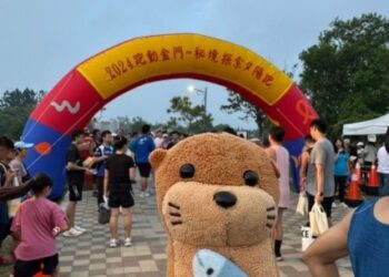 網友詢問金門高粱酒有哪些喝法？釣出當地人才懂的秘製泡酒法