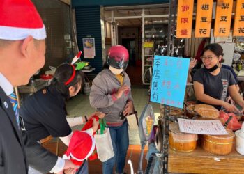 伊甸旗山慢飛天使攜手扶輪社-走入旗山老街報佳音