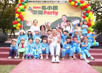 民進黨高市黨部辦寵物聖誕趴-黃文益揪市民歲末與毛小孩同歡！