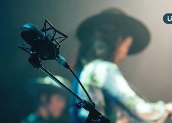 偶像「被社長侵犯20次」甚至被塞錢！傑尼斯男孩曝演藝圈「黑暗經歷」