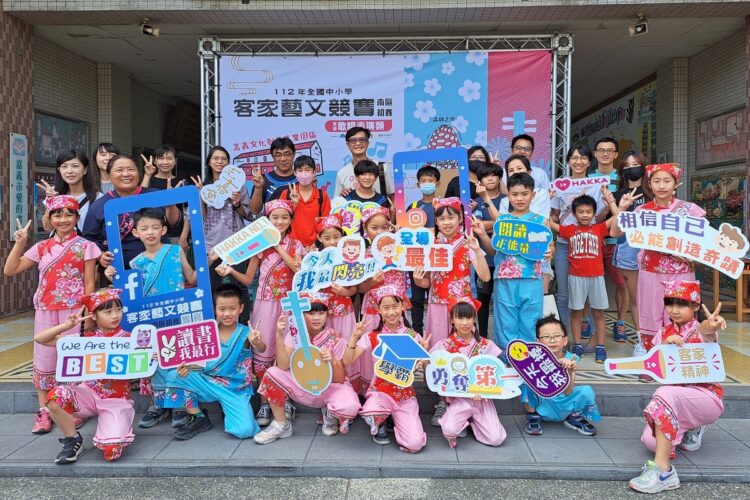 新市國小勇奪客語教學最高榮譽-非客家重點發展區唯一獲獎