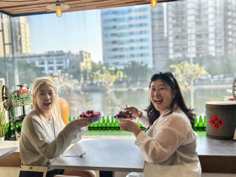 韓國網紅李花探訪臺南，品嚐地道美食與走訪歷史景點