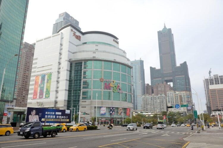 高雄市114年公告土地現值最高地價區段則由大遠百百貨公司連續第12年蟬聯地王, 高雄市114年公告土地現值最高地價區段則由大遠百百貨公司連續第12年蟬聯地王,