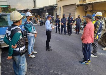 屋側增建影響污水接管-水利局提報違建拆除