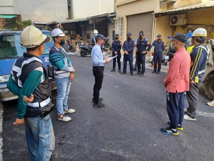 屋側增建影響污水接管-水利局提報違建拆除