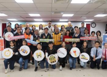 2024臺南市教育局年終成果發表會：市府強調「同行不孤單」-確保每個孩子獲得教育機會