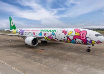 長榮航空全新hello-kitty「糖果機」壓軸登場-三麗鷗明星歡樂陪伴-漫遊台北-巴黎糖果星樂園