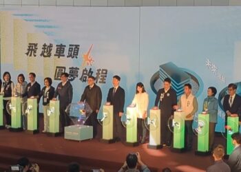 卓榮泰宣布高鐵南延屏東-高雄車站方案確定啟動-注入城市發展新動能