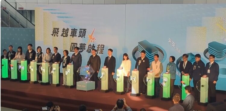 卓榮泰宣布高鐵南延屏東-高雄車站方案確定啟動-注入城市發展新動能