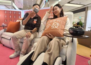 osim進軍沙發市場，義享時尚廣場獨家首發新品展售-一同體驗多人同步按摩的極致享受