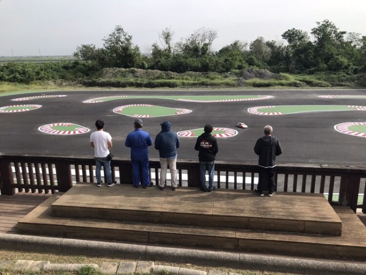 萬大88遙控車場重新啟用 打造玩家優質賽道 萬大88遙控車場重新啟用-打造玩家優質賽道