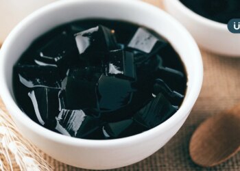 有食譜》小寒喝杯溫熱燒仙草！簡單做「藕粉燒仙草」口感q滑潤喉