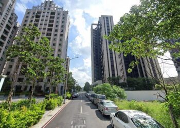 搭高鐵起碼1小時-「買青埔通勤雙北」傻了？網列原因打臉：接受度當然高