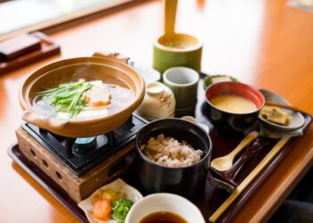 日本美食｜必吃新宿美食推薦top6！精選人氣壽司、拉麵、咖哩與義法料理