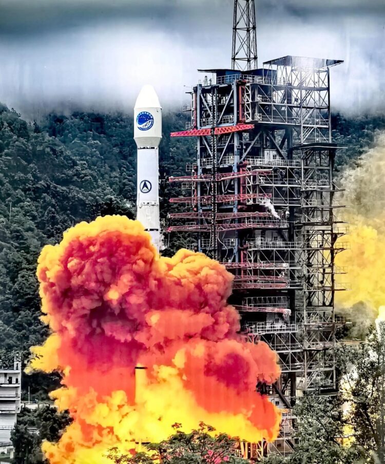 中共火箭飛越台灣領空？國防部回應：高度超出大氣層，無害安全