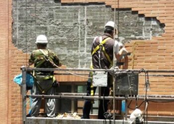 溫差變化大-建築物外牆磁磚安全拉警報