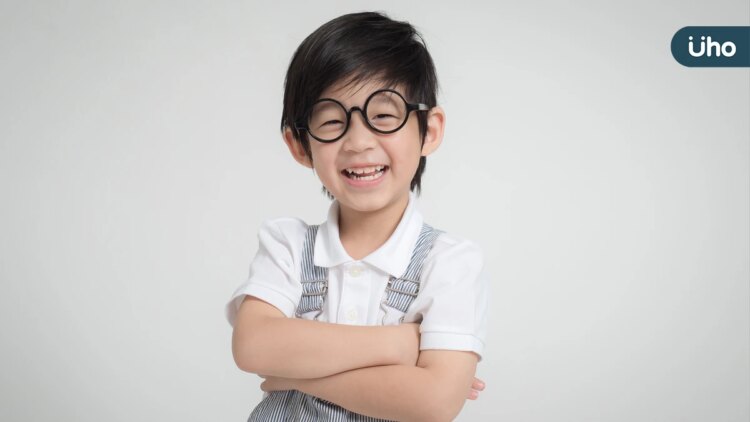 提升兒童視力照護品質 眼科醫學會籲:重視醫療體系專業分工 提升兒童視力照護品質-眼科醫學會籲:重視醫療體系專業分工