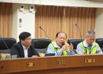 澎湖縣長陳光復挹注暖流！澎湖基層同仁調薪3,000元，福利政策持續加碼