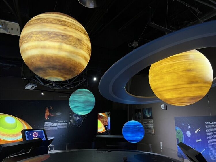 臺南南瀛天文館常設展重新開幕-六星連珠來報喜