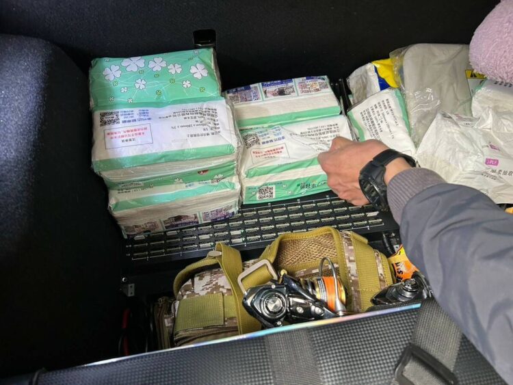 法務部調查局農曆年前執行「截流專案」-全國單日共查獲6座機、水房，每日阻斷詐騙簡訊電話51萬通！