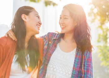 月亮臉、搔癢失眠到完全康復！醫師：生物製劑助異位性皮膚炎患者穩定膚況、重返正常生活