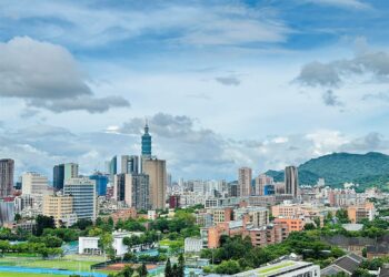 「夫海外工作、妻在台買房」無法申貸？影音懶人包為你解惑