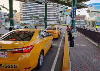 臺南市114年計程車運價春節加成期間，自1月24日起至2月2日止一律按原運價再加收50元