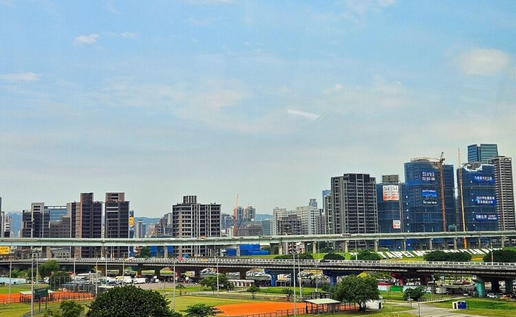 拋貨逃命「房價不可能只有漲」!專家:必須冷靜一下 拋貨逃命「房價不可能只有漲」!專家:必須冷靜一下