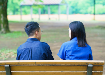 夫喜迎妻生女兒，委託徵信社卻驚人發現「孩子的爸是誰？」