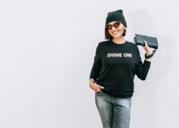 大學t如何選擇、穿搭呢?5大技巧穿出年輕時髦感