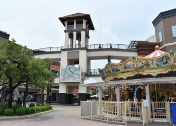 skm-park-outlets高雄草衙-鈴鹿賽道樂園蛇年超優惠，全日暢遊下殺199元起!-元即可兌換airmate-x印花樂聯名限定雙扇葉循環扇乙份(限量30份)。