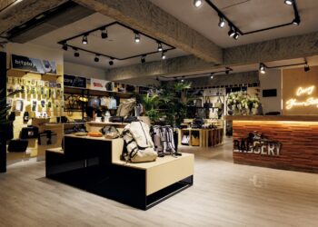 THE BAGGERY 信義區開幕 台北首家「功能性」包款選品店登場