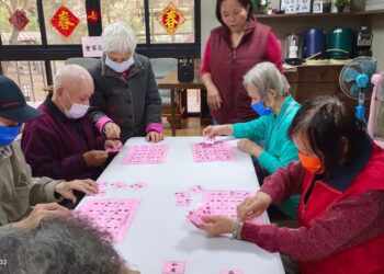 「歡樂小龍年，長輩喜團圓」-仁愛之家春節趣味活動，暖心迎新年！