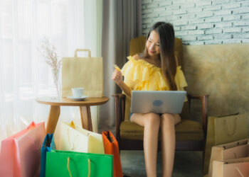 【莉亞夫人的會客室】夫婦用錢習慣差異大-妻每月20萬零花依然哭窮