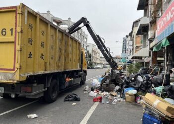 屏縣環保春節服務不停歇-守護環境鄉親安心過好年