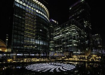 月津港燈節作品躍上國際，閃耀倫敦光節