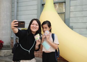 高雄冬日遊樂園人氣滿檔-80家人氣店家推出「巨大化美食」搶客