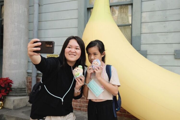 高雄冬日遊樂園人氣滿檔-80家人氣店家推出「巨大化美食」搶客